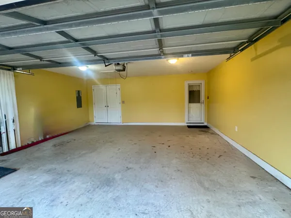 $235,000 | 390 Eastman Highway, Hawkinsville, GA 31036