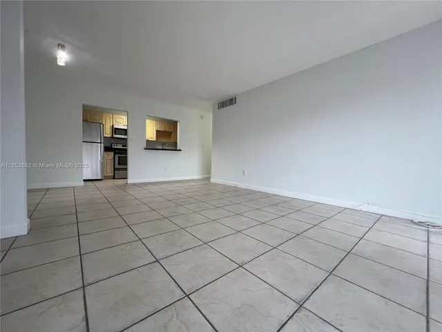 $2,000 | 4660 Northwest 79th Avenue, Unit 2C, Doral, FL 33166