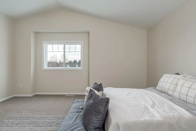 $525,000 | 108 Ella Court, Mankato, MN 56001