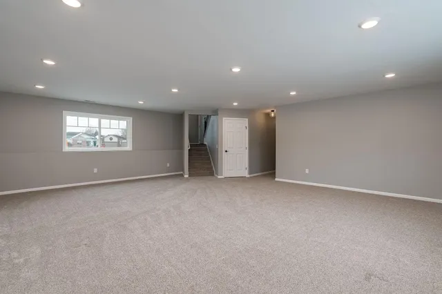 $525,000 | 108 Ella Court, Mankato, MN 56001