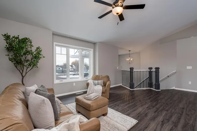 $525,000 | 108 Ella Court, Mankato, MN 56001