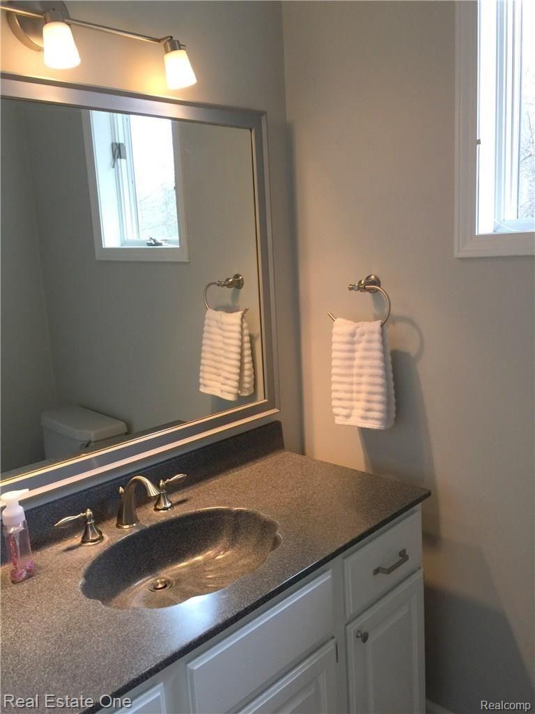5325 Ridge Trail North Clarkston, MI 48348 - Photo 17 of 31 IMG_3028.JPG