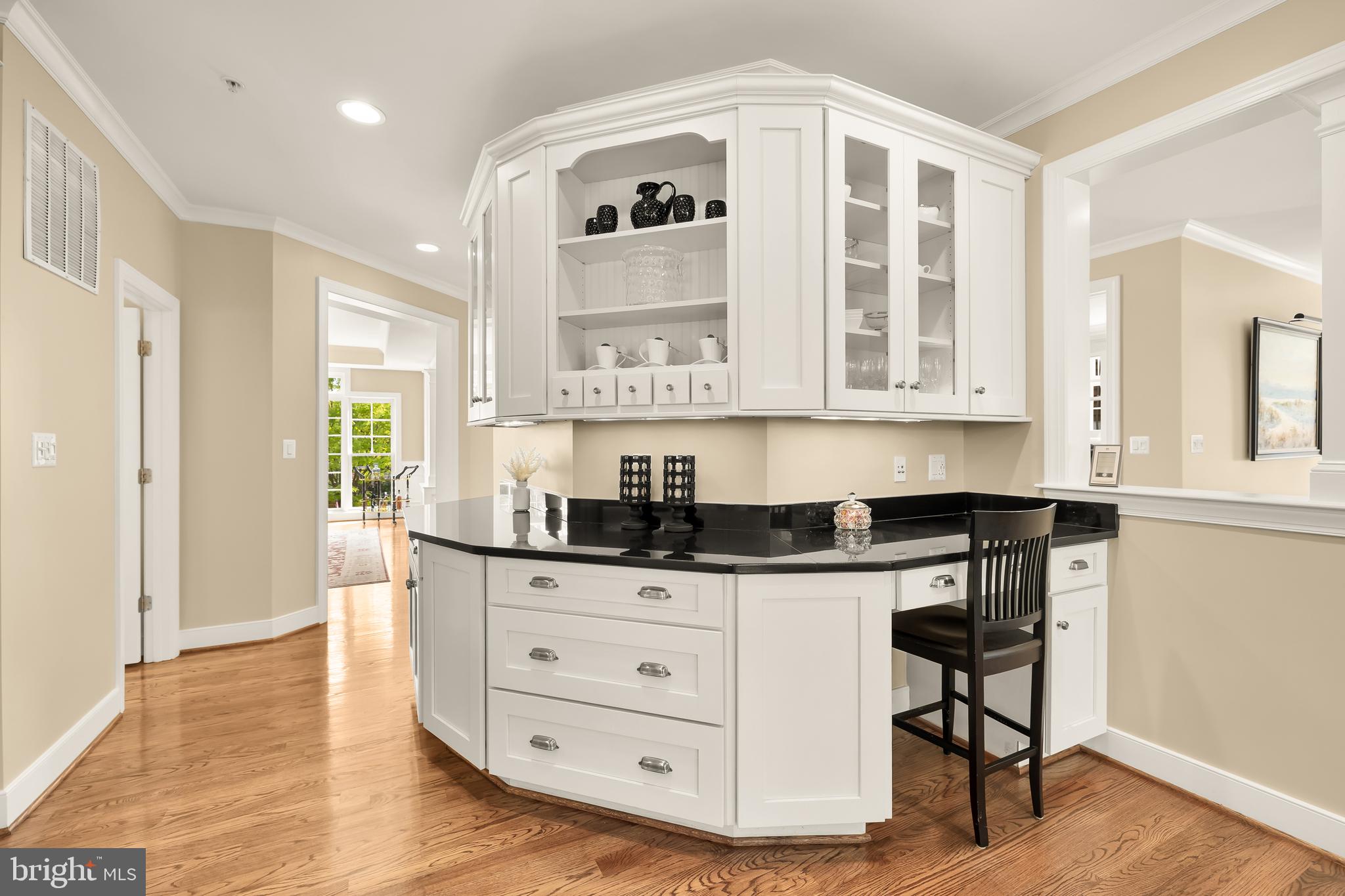 4615 Edgefield Road Bethesda, MD 20814 - Photo 20 of 47 Gallery Image 20