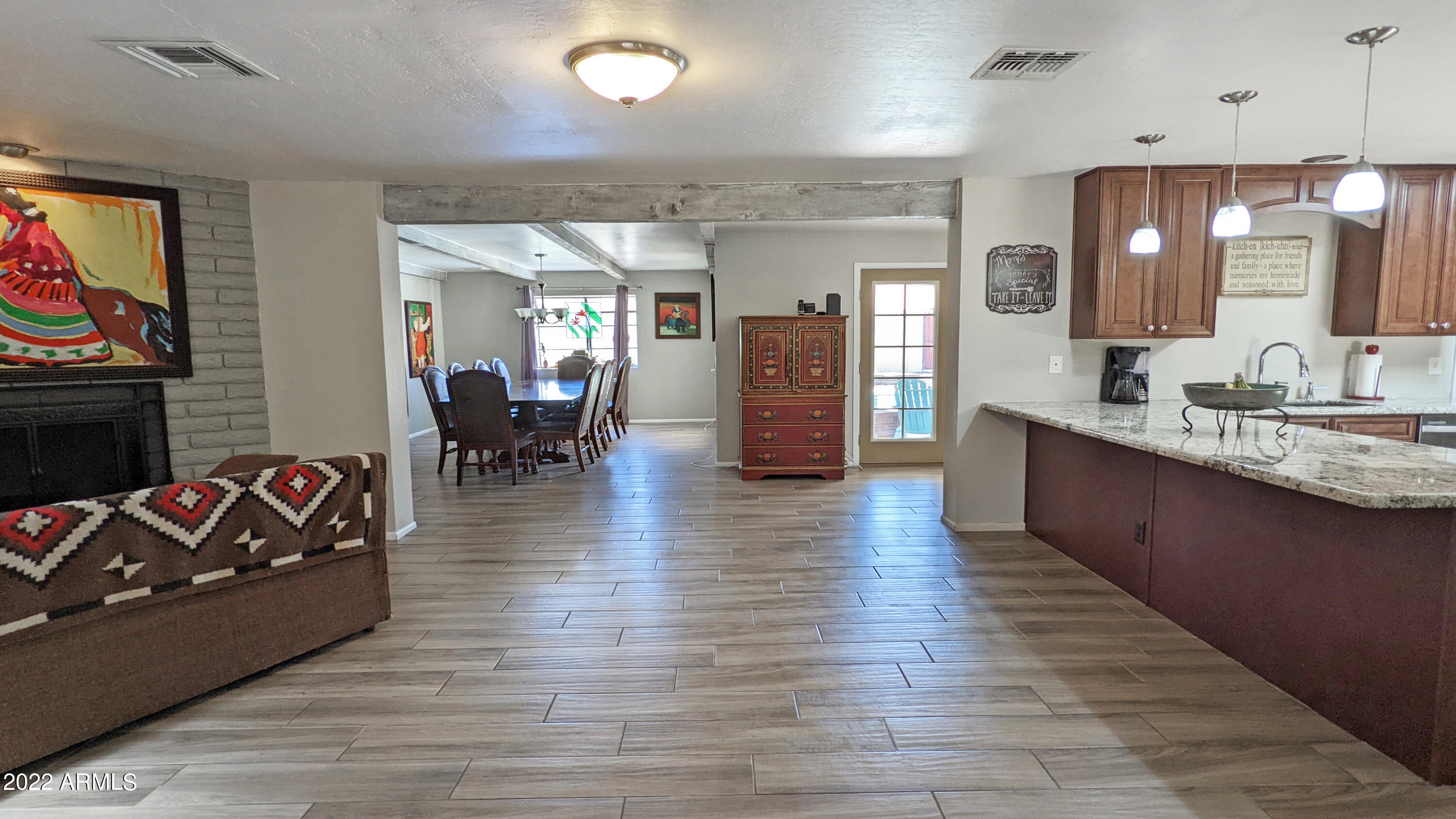 2127 East Lamar Road Phoenix, AZ 85016 - Photo 41 of 41 light, bright open floorplan