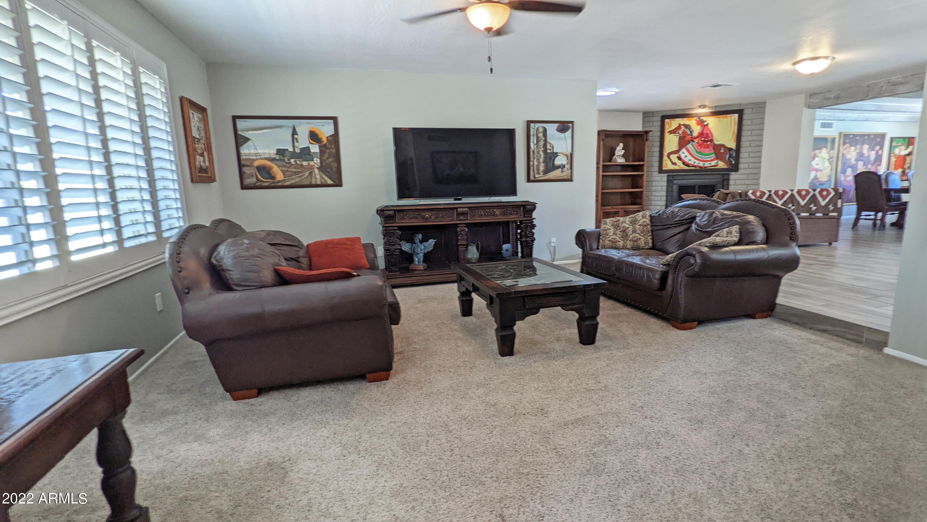 2127 East Lamar Road Phoenix, AZ 85016 - Photo 4 of 41 living room