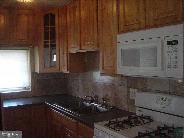 245 Stoney Hill Road Ridley Park, PA 19078 - Photo 3 of 14 Gallery Image 3