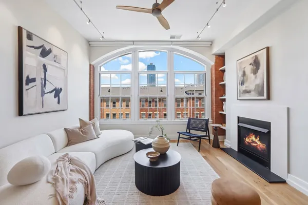 $1,450,000 | 174 Washington Street, Unit 4D, Jersey City, NJ 07302
