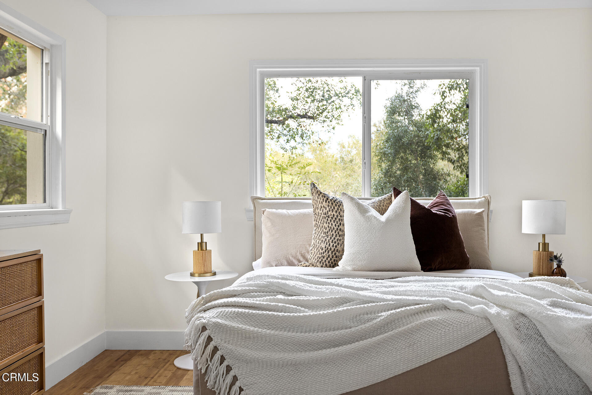 4 Lida Lane Pasadena, CA 91103 - Photo 13 of 25 a bedroom with a bed and a window