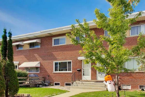 $317,500 | 6 East Judith Ann Drive, Mount Prospect, IL 60056
