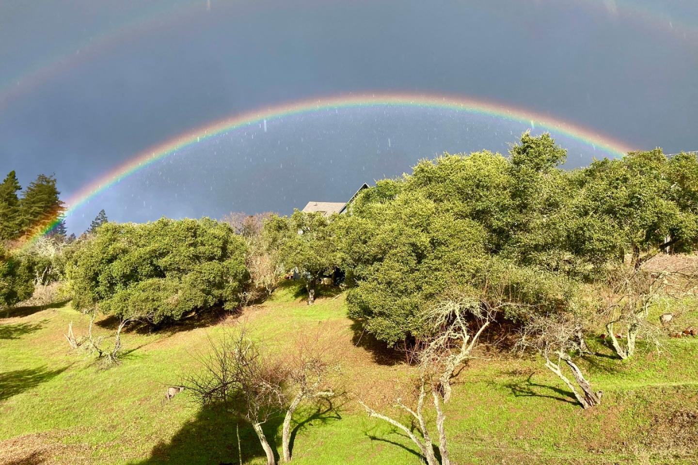30 Ocean View Road Los Gatos, CA 95033 - Photo 36 of 40 a view of a garden