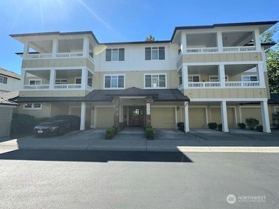 23943 Northeast 115th Lane, Unit 204 Redmond, WA 98053 - Photo 1 of 24
