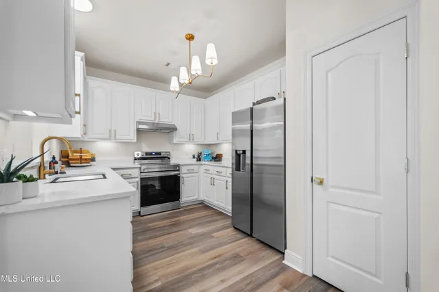 $349,000 | 725 Old Savannah Drive, Long Beach, MS 39560