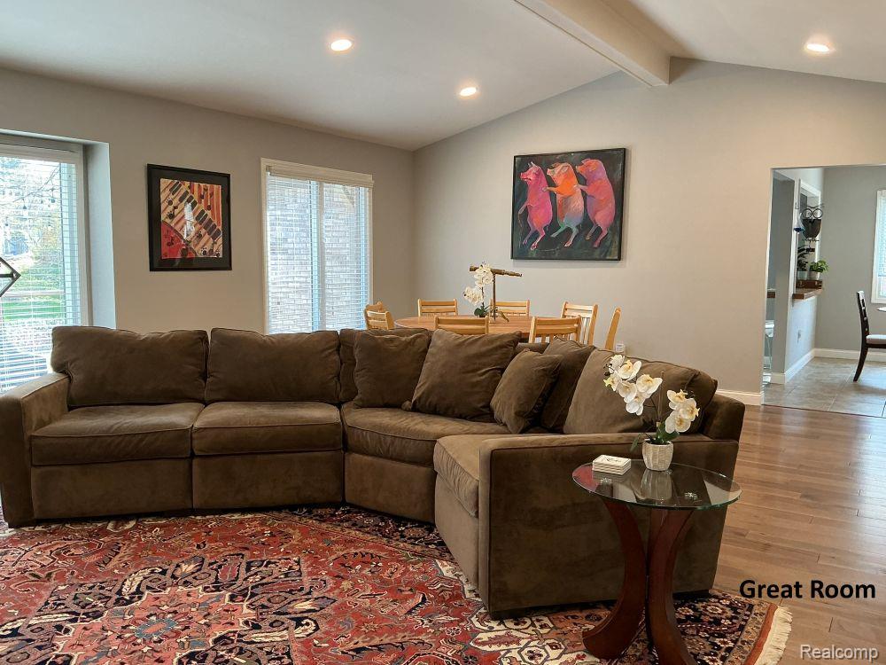 460 Streamview Court Rochester Hills, MI 48309 - Photo 4 of 32 Gallery Image 4