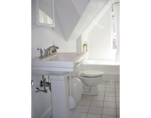 49 Appleton Street, Unit 10 Arlington, MA 02476 - Photo 3 of 6 Gallery Image 3