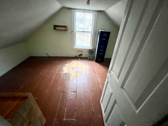 $165,000 | 89 Highway 12, Hartland, VT 05048