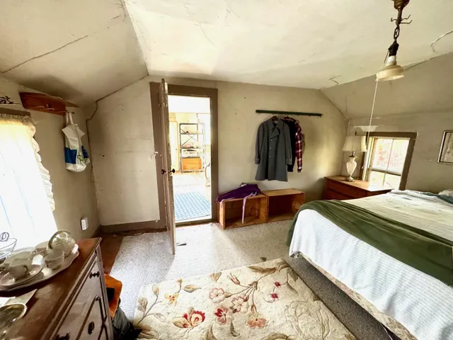 $165,000 | 89 Highway 12, Hartland, VT 05048