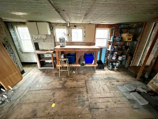 $165,000 | 89 Highway 12, Hartland, VT 05048