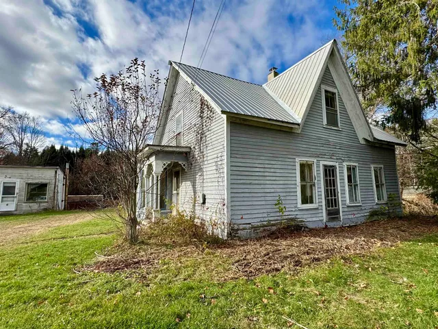 $165,000 | 89 Highway 12, Hartland, VT 05048