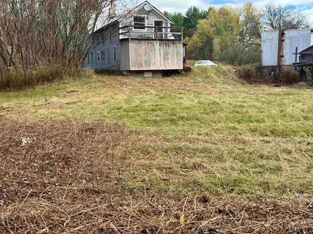 $165,000 | 89 Highway 12, Hartland, VT 05048