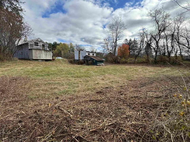 $165,000 | 89 Highway 12, Hartland, VT 05048