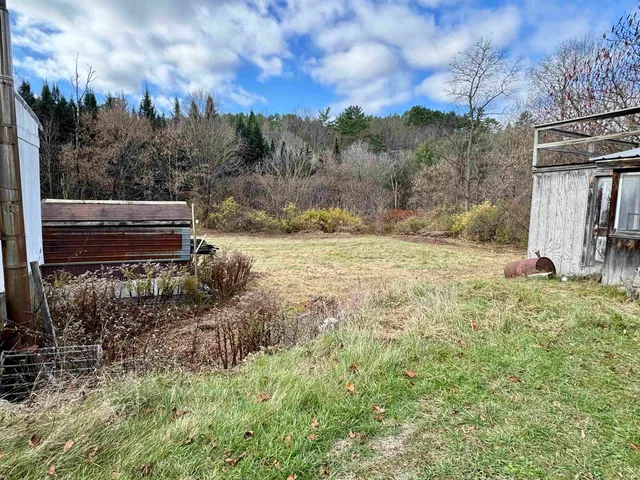 $165,000 | 89 Highway 12, Hartland, VT 05048