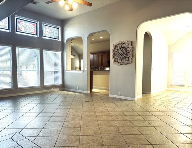 $2,400 | 2910 Sandleigh Drive, Spring, TX 77388