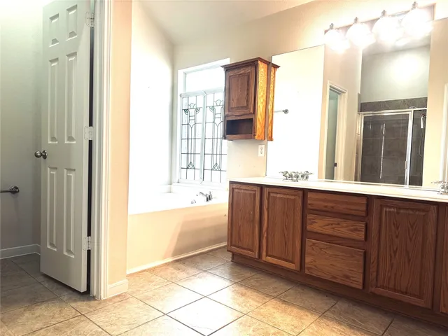 $2,400 | 2910 Sandleigh Drive, Spring, TX 77388