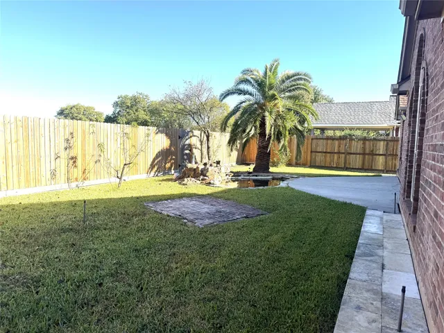 $2,400 | 2910 Sandleigh Drive, Spring, TX 77388