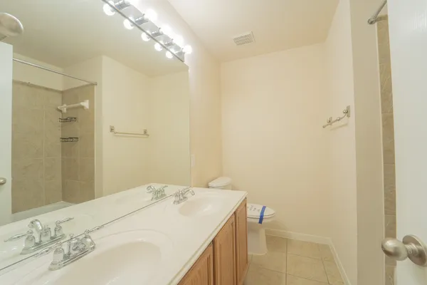 $2,400 | 2910 Sandleigh Drive, Spring, TX 77388