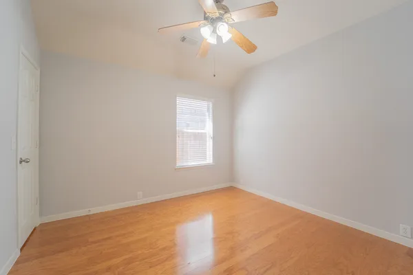 $2,400 | 2910 Sandleigh Drive, Spring, TX 77388