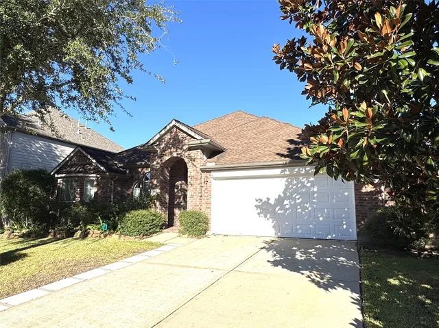 $2,400 | 2910 Sandleigh Drive, Spring, TX 77388