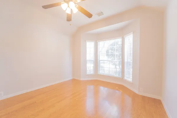 $2,400 | 2910 Sandleigh Drive, Spring, TX 77388