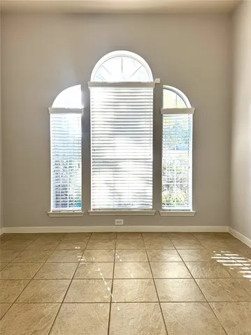 $2,400 | 2910 Sandleigh Drive, Spring, TX 77388