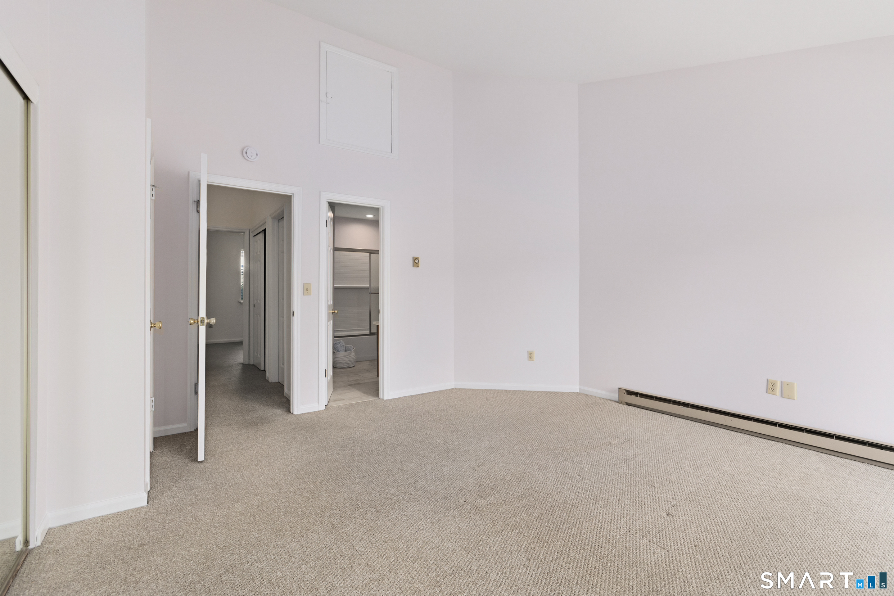 1 Beaver Brook Road, Unit 8 Danbury, CT 06810 - Photo 23 of 40