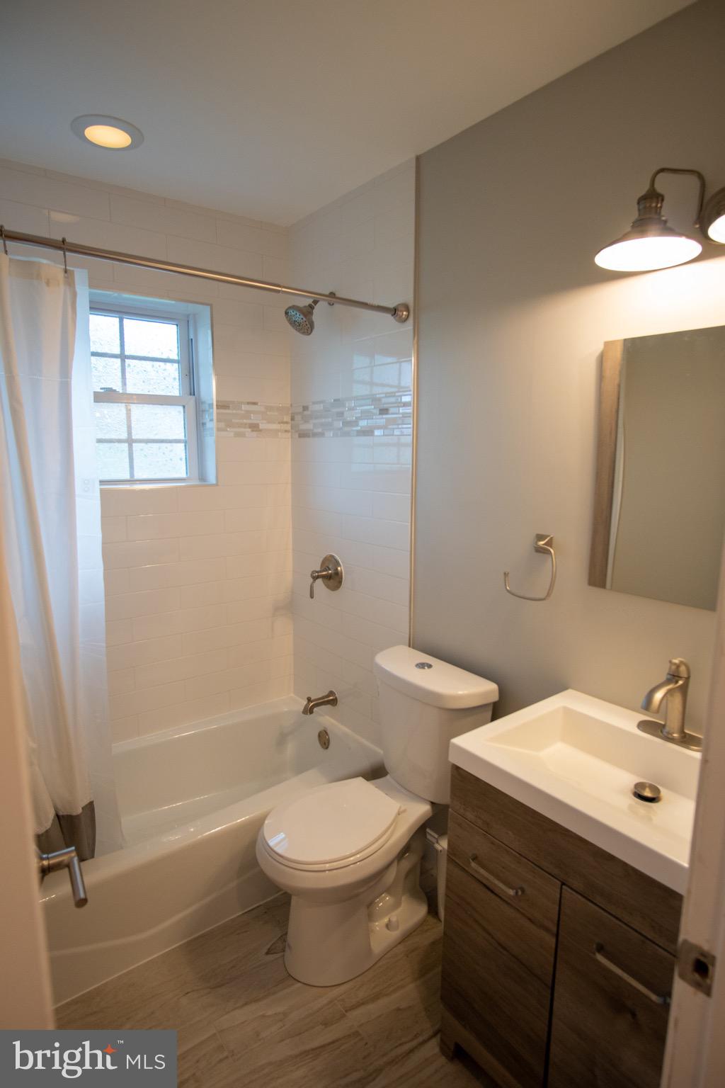 5226 Kepler Lane Springfield, VA 22151 - Photo 17 of 45 Full Bath off of Office / Den / Rec room
