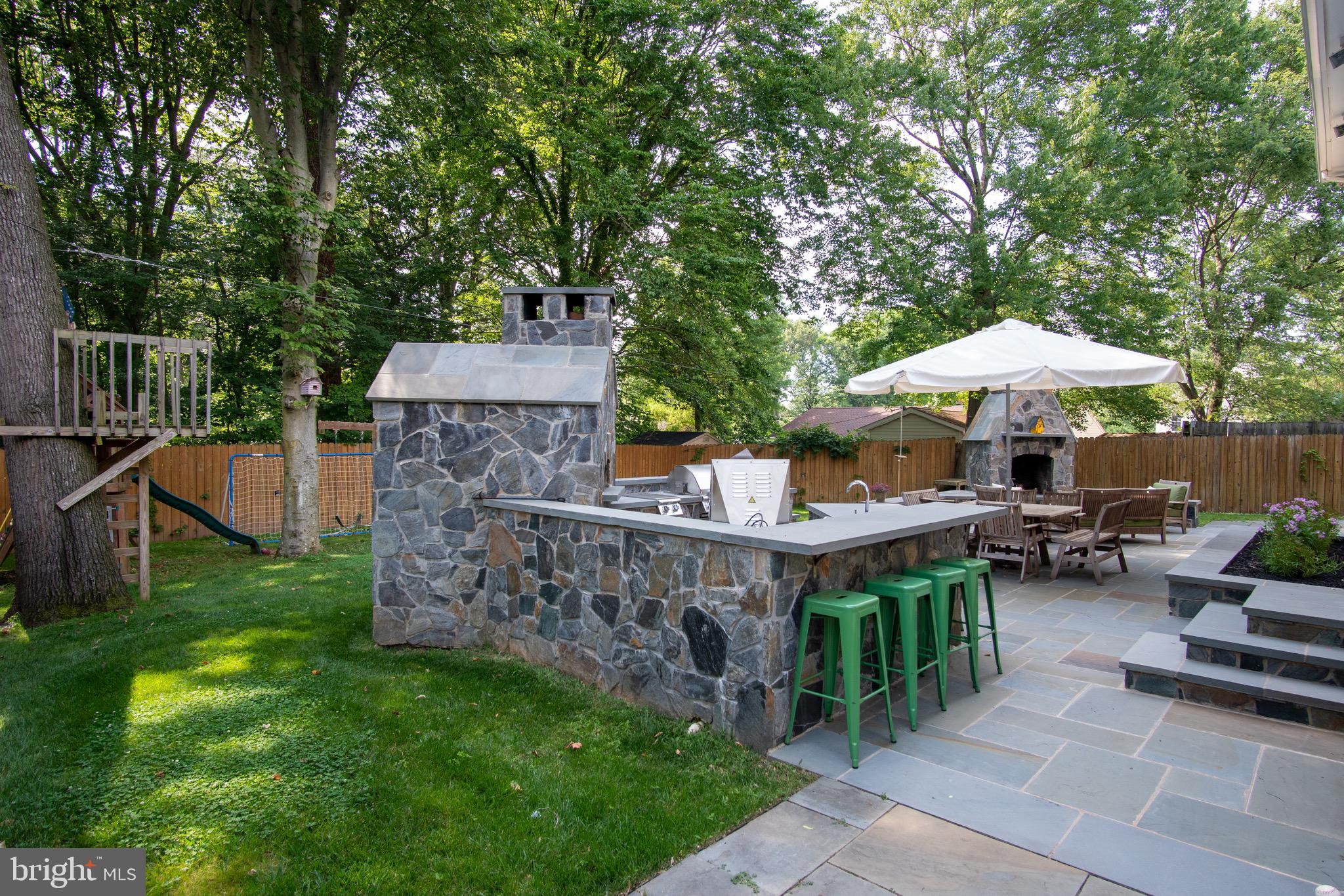 5226 Kepler Lane Springfield, VA 22151 - Photo 38 of 45 tons of space and well manicured back yard