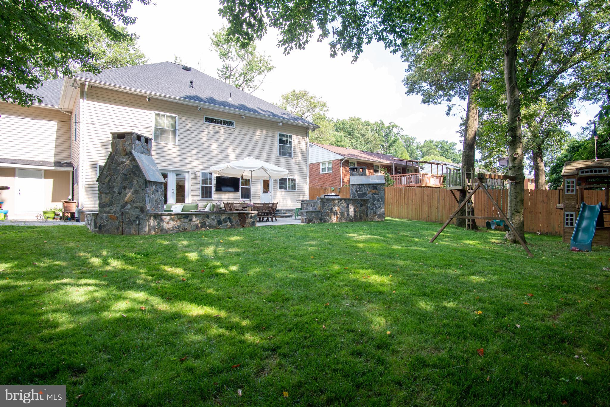 5226 Kepler Lane Springfield, VA 22151 - Photo 39 of 45 Oversized Rear lawn