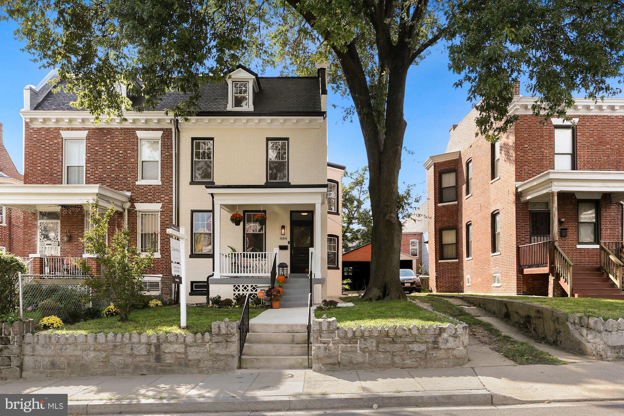 444 Park Road Northwest Washington, DC 20010 - Photo 2 of 71 Gallery Image 2