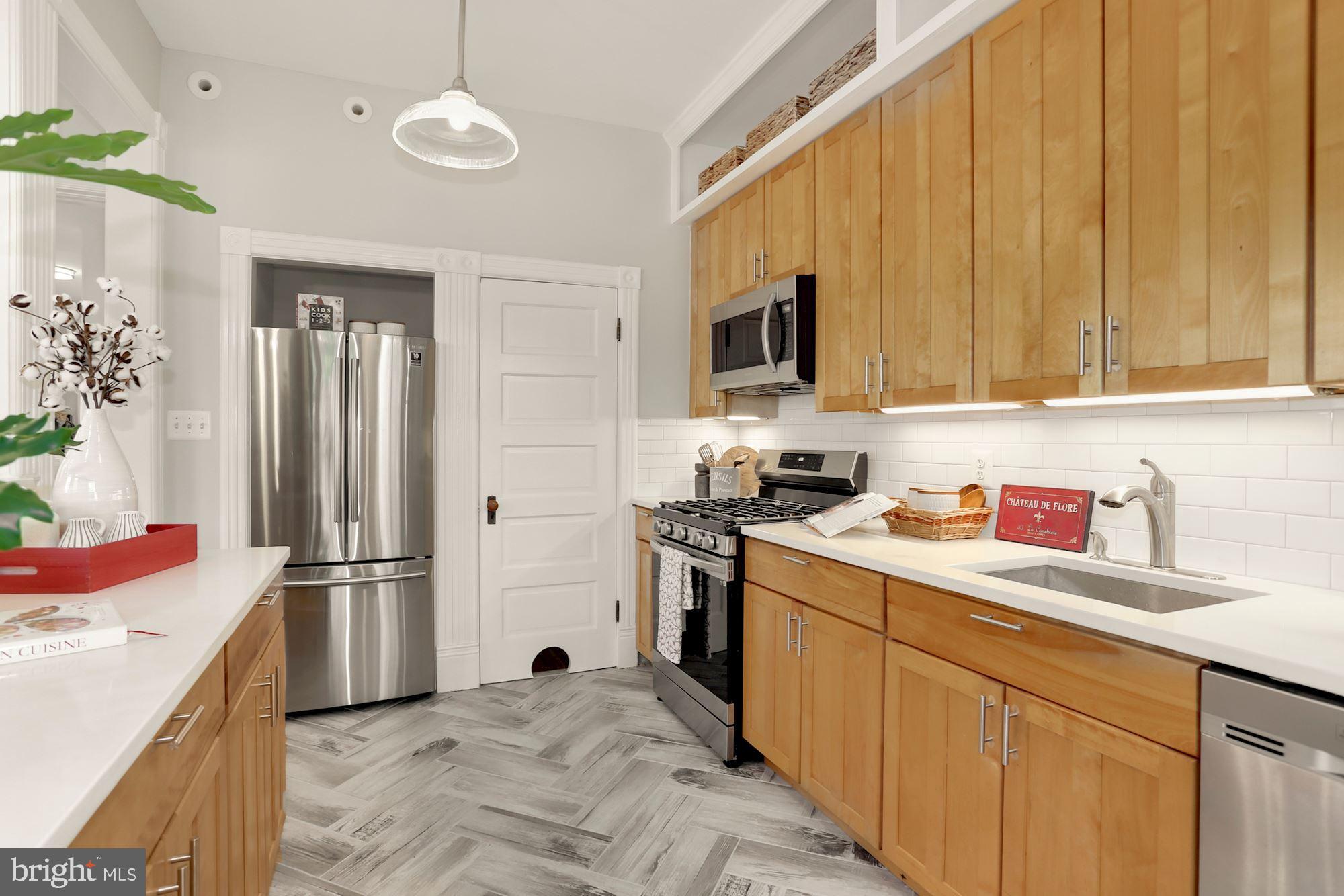 444 Park Road Northwest Washington, DC 20010 - Photo 24 of 71 Gallery Image 24