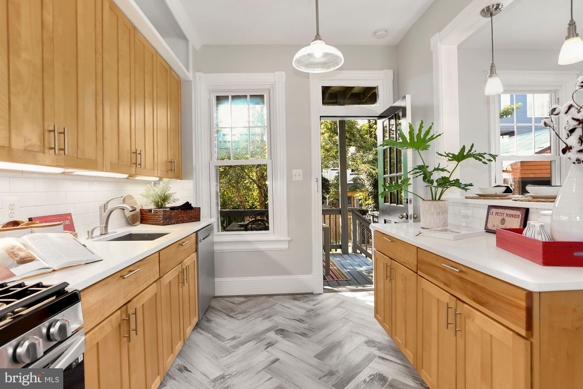444 Park Road Northwest Washington, DC 20010 - Photo 25 of 71 Gallery Image 25