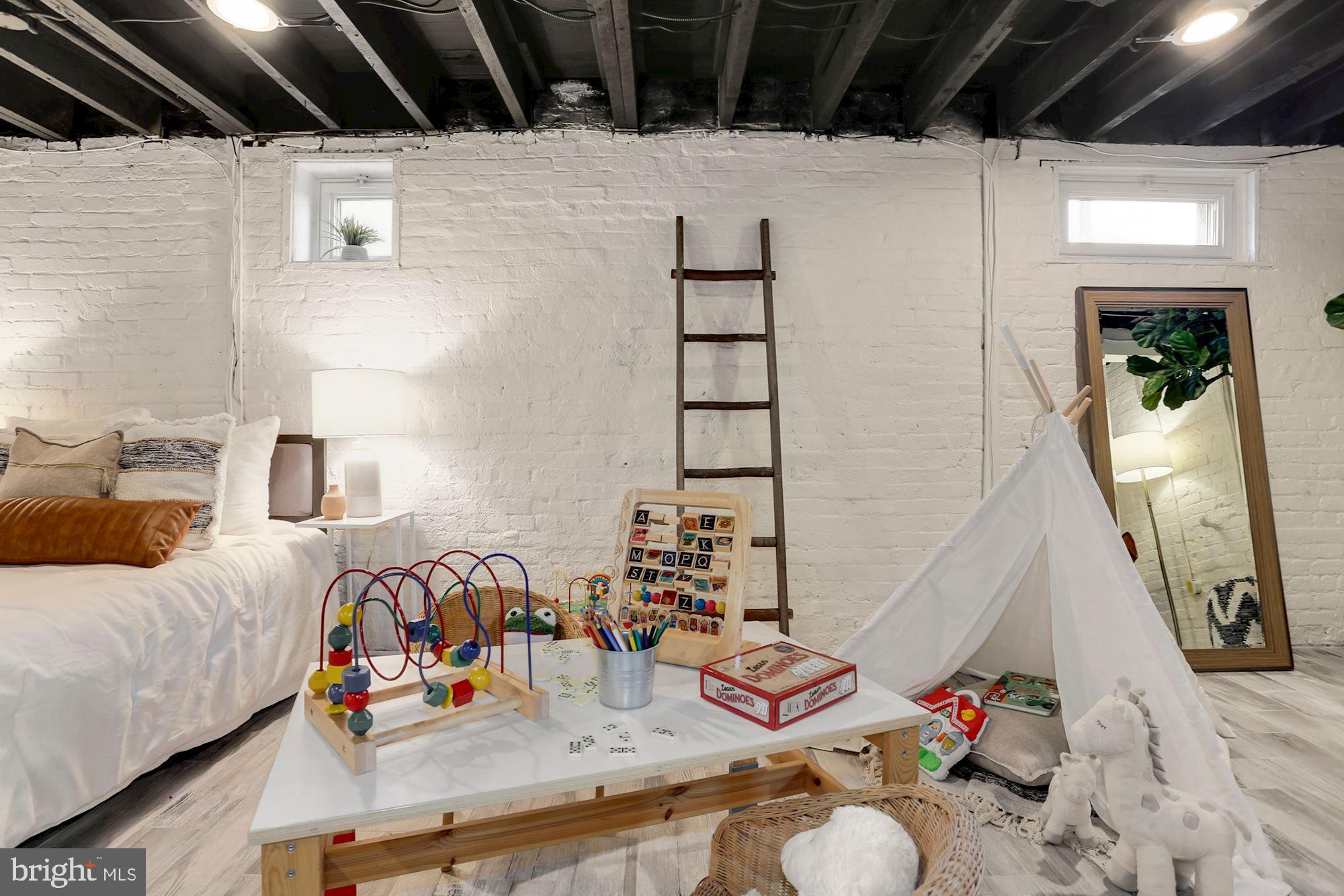 444 Park Road Northwest Washington, DC 20010 - Photo 57 of 71 Gallery Image 57