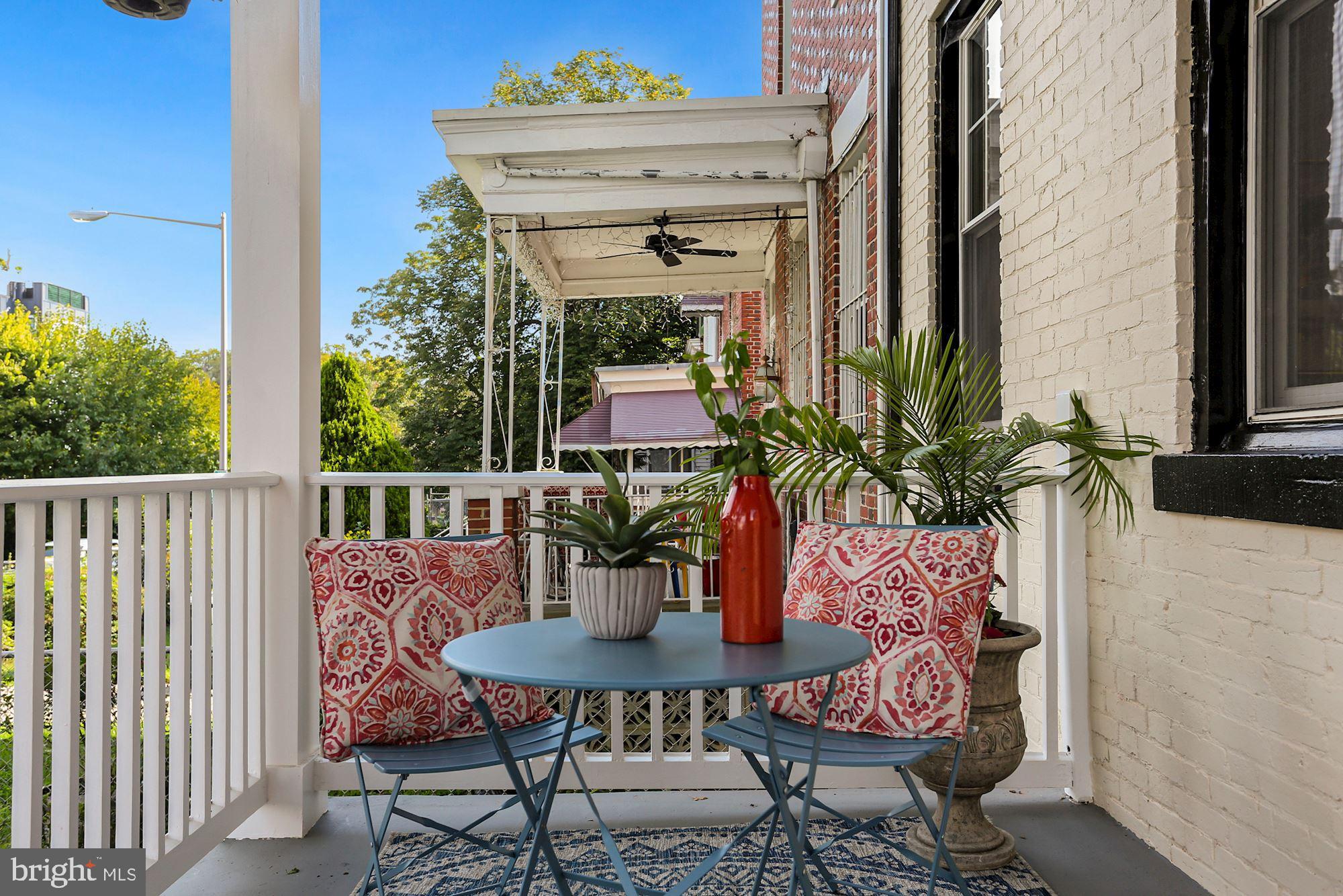 444 Park Road Northwest Washington, DC 20010 - Photo 6 of 71 Gallery Image 6