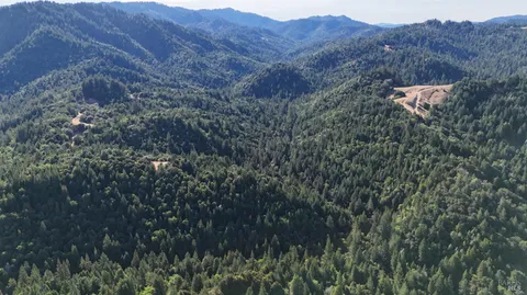 $5,250,000 | 0 Mountain View Road, Manchester, CA 95459