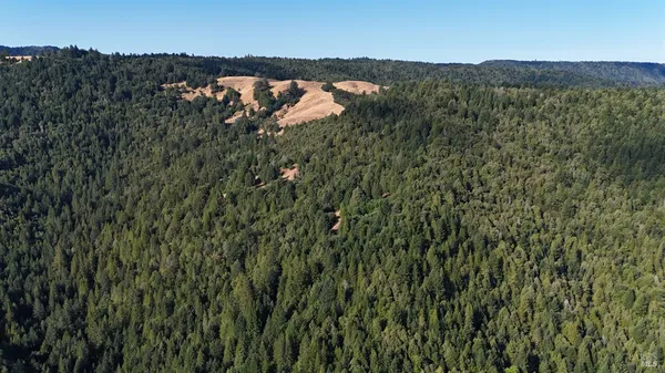$5,250,000 | 0 Mountain View Road, Manchester, CA 95459