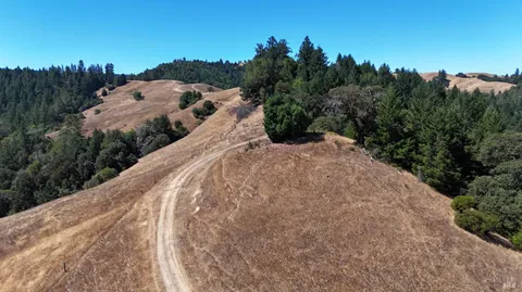 $5,250,000 | 0 Mountain View Road, Manchester, CA 95459