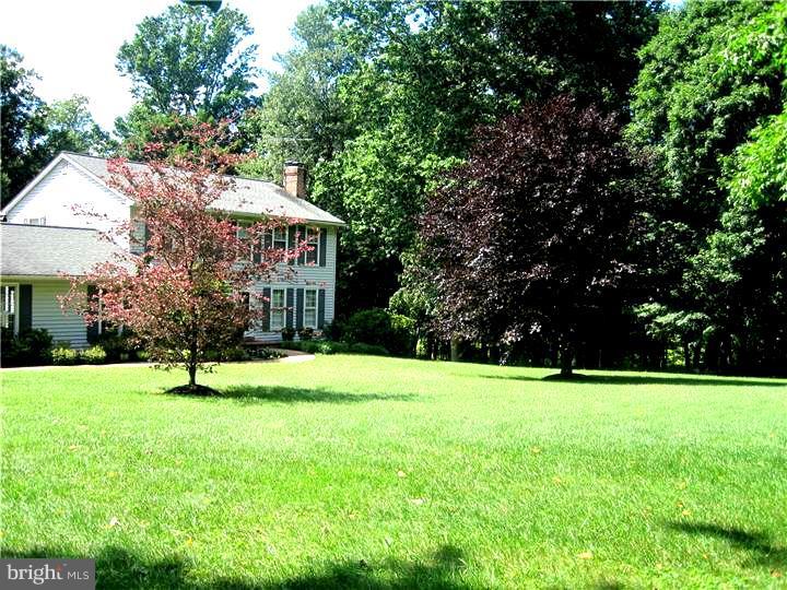 204 Red Lion Road West Chester, PA 19382 - Photo 18 of 18 Front Yard