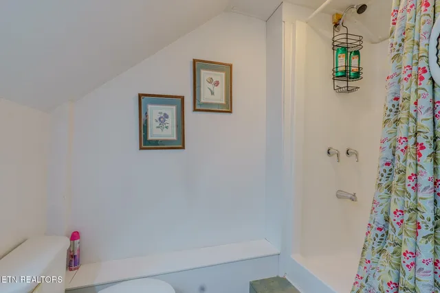 $895,000 | 1411 Ridge Road, Caryville, TN 37714