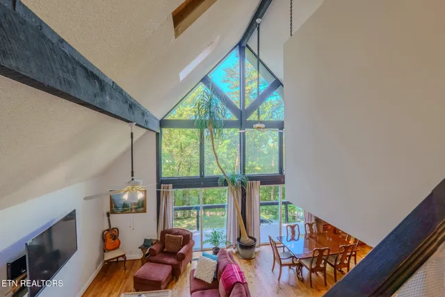 $895,000 | 1411 Ridge Road, Caryville, TN 37714