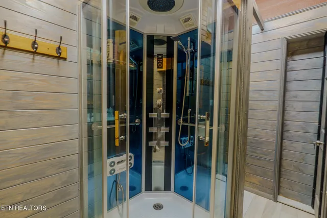 $895,000 | 1411 Ridge Road, Caryville, TN 37714