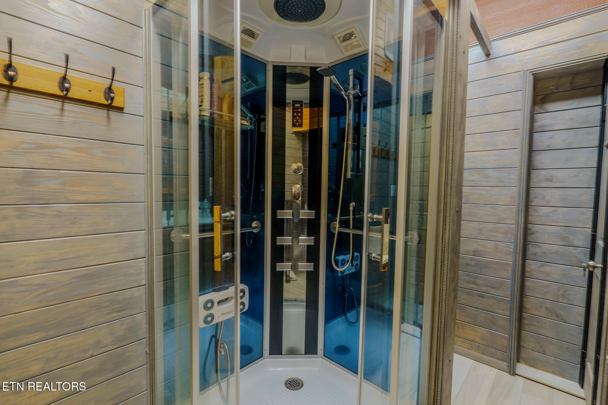 1411 Ridge Road Caryville, TN 37714 - Photo 46 of 55 DSC09651-HDR